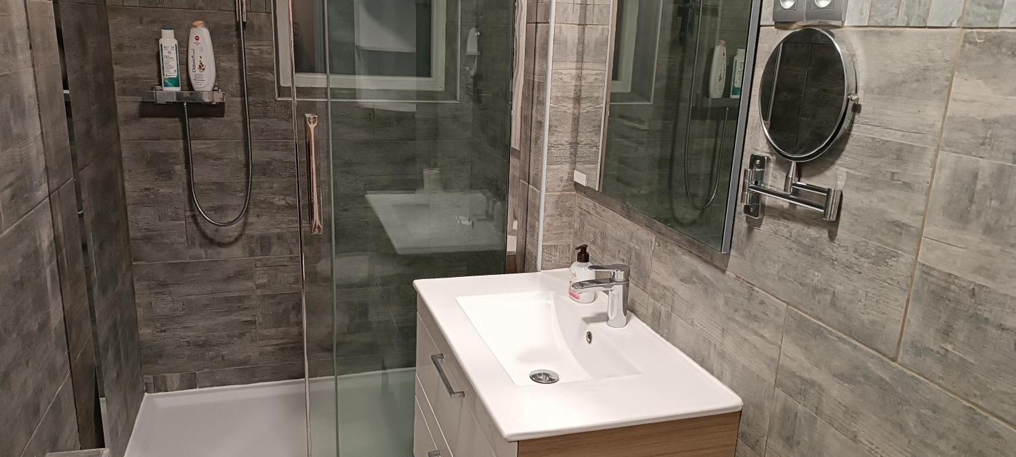 Appartement Duplex Lumineux & Wifi Netflix à Roubaix Extérieur photo